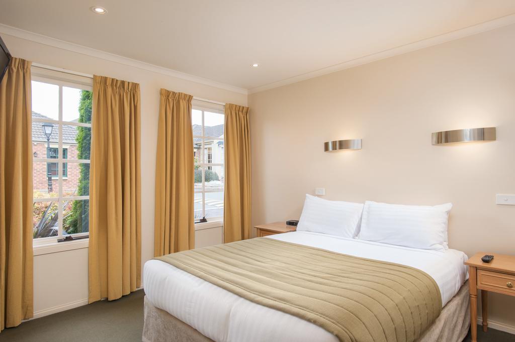Country Club Villas Launceston Exterior photo