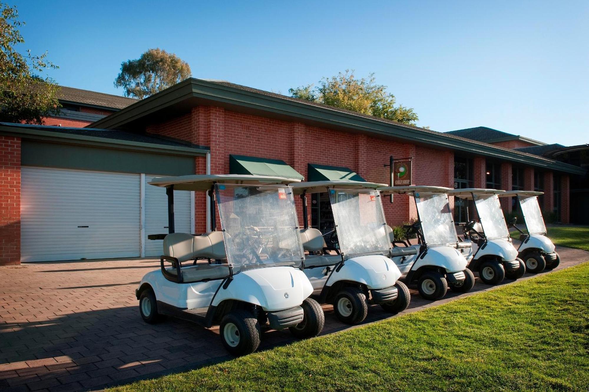 Country Club Villas Launceston Exterior photo