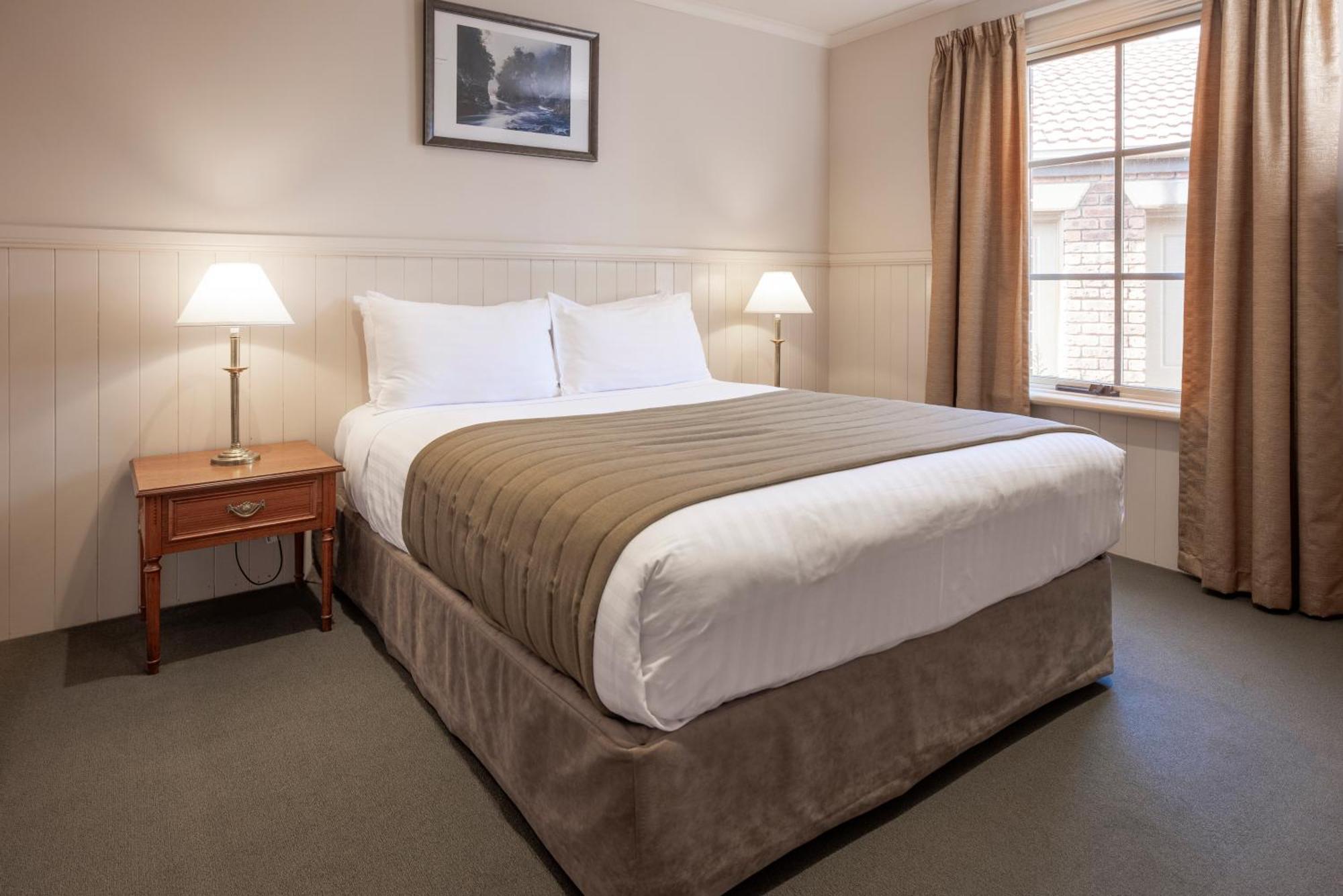 Country Club Villas Launceston Room photo