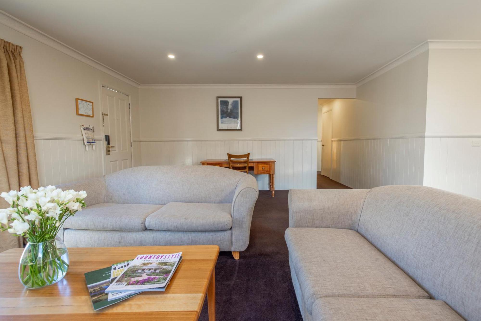 Country Club Villas Launceston Room photo