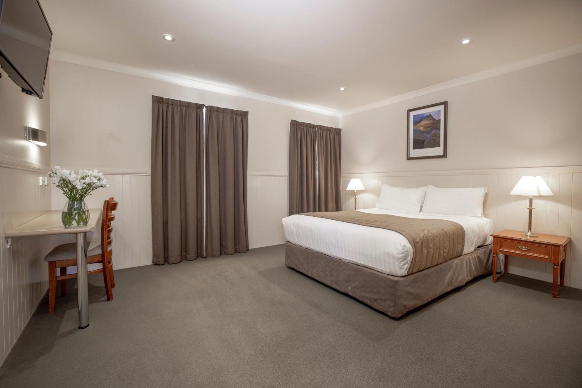 Country Club Villas Launceston Room photo