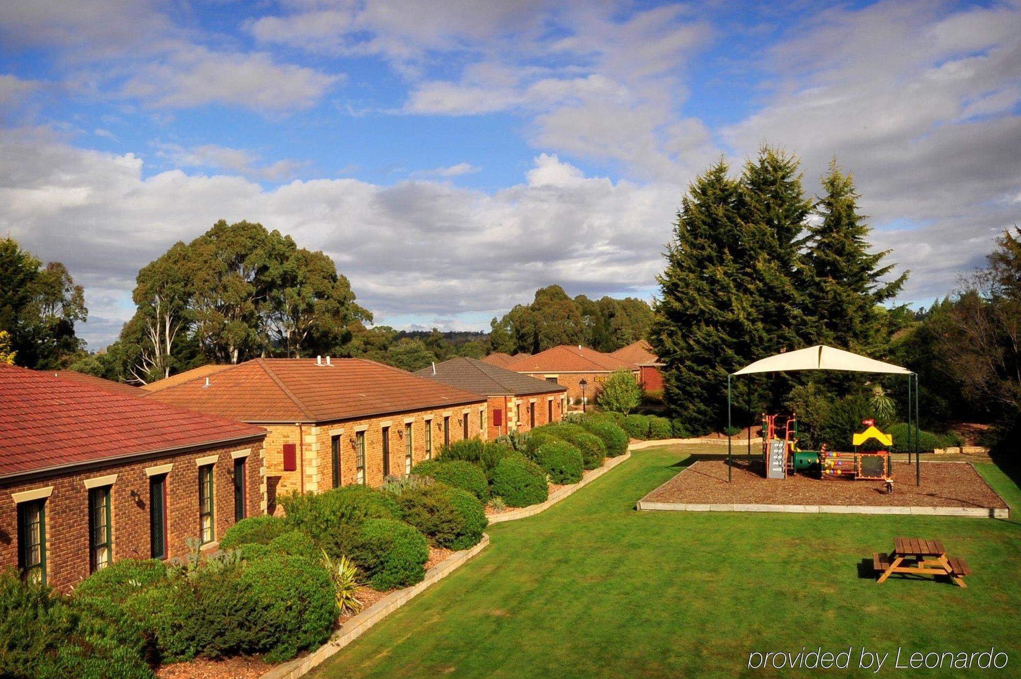 Country Club Villas Launceston Exterior photo