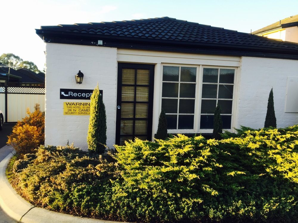 Country Club Villas Launceston Exterior photo