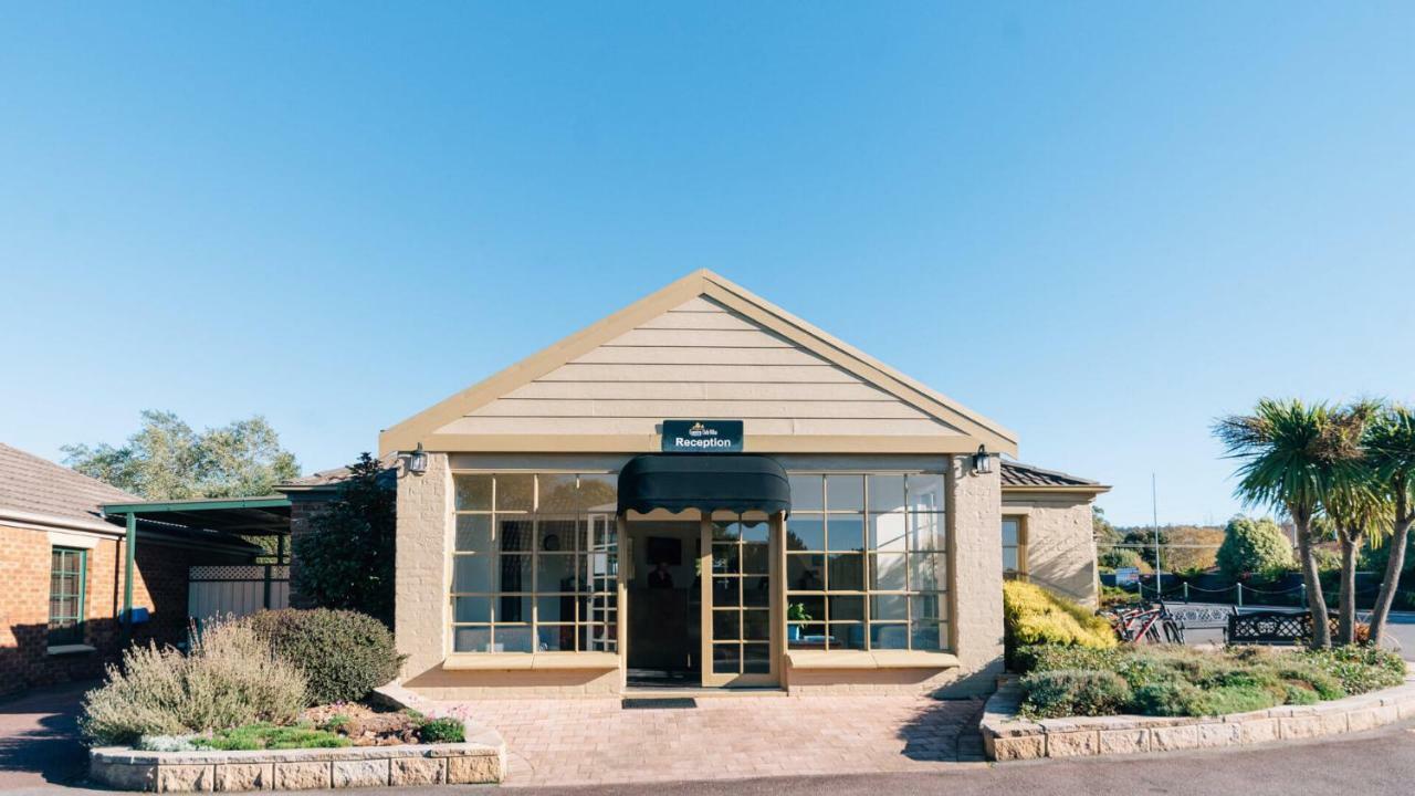 Country Club Villas Launceston Exterior photo